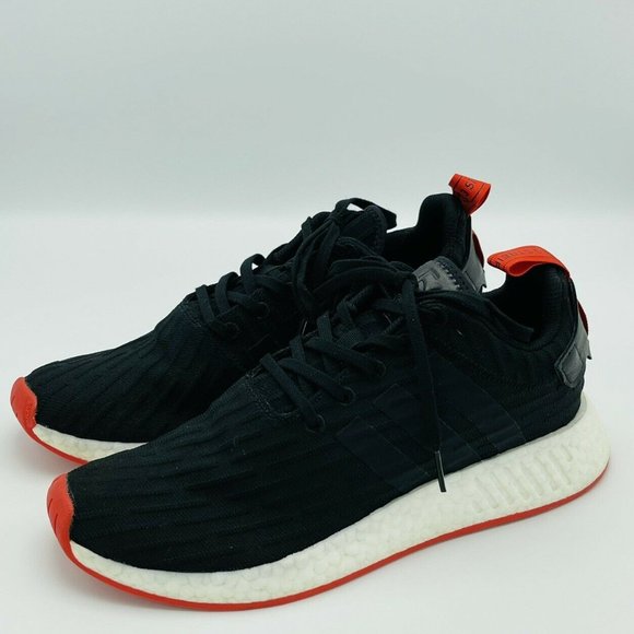 Athletic_Shoes